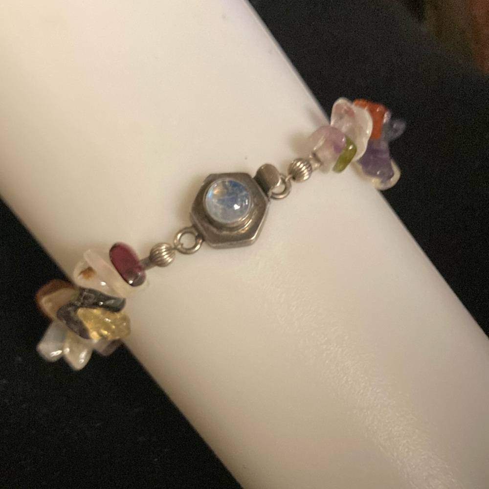 Stunning vintage 925 stamped natural raw stone bracelet. All different colors